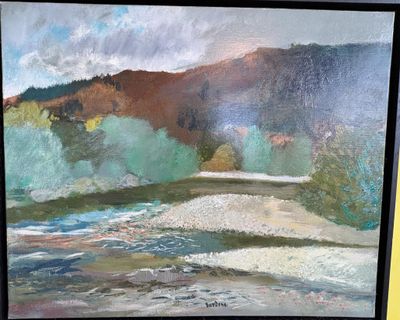 une peinture représentant une rivière au milieu d'un tableau