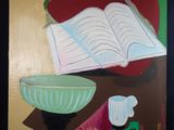 une peinture représentant un livre ouvert et un bol posés sur une table