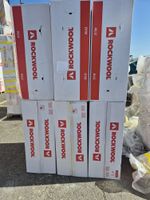 Lot d'environ 108ml de roulaux de isolant alu marque Rockwoo…