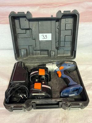 DEXTER - Perceuse sur batterie IC144CD en coffret