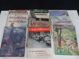 Plusieurs livres sont posés sur une table blanche, sur fond noir.