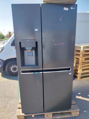 Réfrigérateur américain multi portes LG GSS6871MC (traces d'…