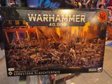 vitrine de Warhammer 40 000 peinte par Games Workshop