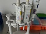 a small machine that is sitting on a table