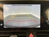 an image of a car ' s rear view camera