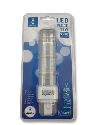 une ampoule blanche dans un emballage, sur fond blanc