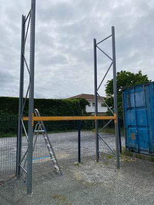 Trois rayonnages gros porteur