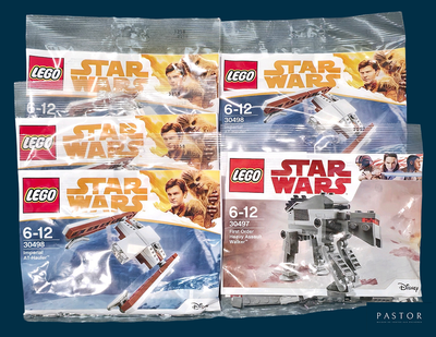 quatre coffrets Lego Star Wars dans le colis