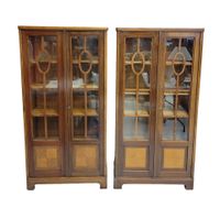 DEUX BIBLIOTHEQUES en acajou et placage d'acajou, chacune ou…