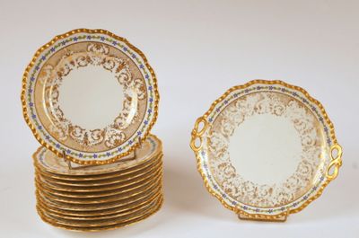 many plates stacked on top of each other on a table