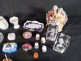a lot of items that are sitting on a table