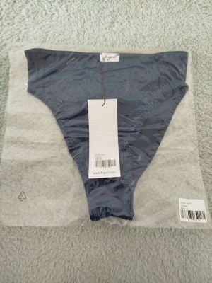 lot de 17 culottes de maillot de bain de marque FOGAL (produ…