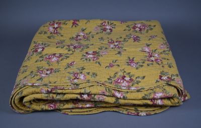 BOUTIS (couverture de lit provençale) en coton à décor flora… - Photo 1