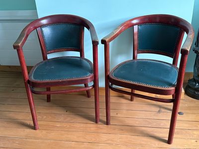 THONET Ensemble de quatre fauteuils style "Bridge" en bois l…