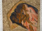 une image représentant un tableau où l'on voit une femme et un chat accroché au mur