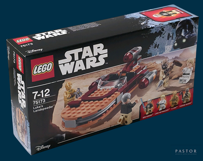 a box with a lego star wars set inside of it