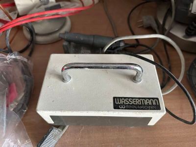 1 micro moteur WASSERMANN. /!\ VENDU SUR DESIGNATION A VENIR…