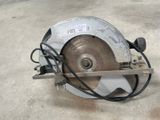 a picture of a circular saw on the floor