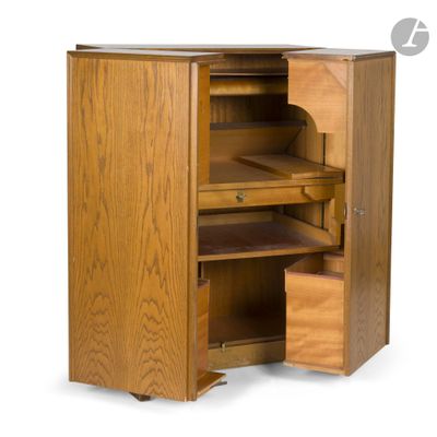 an image of a wooden cabinet with drawers and drawers
