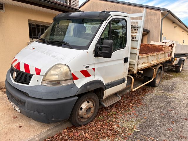 Véhicule utilitaire Renault Mascott, immatriculé 8299-SH-19, 1ère...