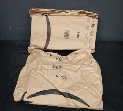 Lot de 2 colis Mystere (Retour Amazon,NPAI, Adresse incomple…
