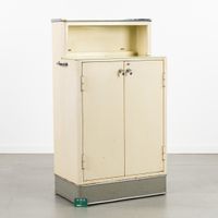 Schmitz Stahlmöbel, armoire de médecin ou armoire médicale, … (photo 2)
