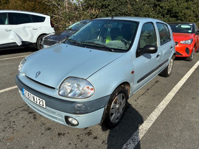 Suite succession, Véhicule particulier RENAULT Clio 5 Portes Phas...