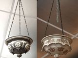 deux photos d'un lustre suspendu au plafond
