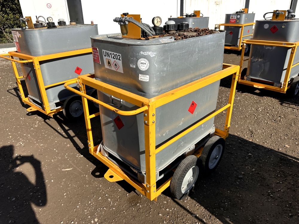 LIEU DE STOCKAGE : Rennes - SCHUTZ - CUVE À CARBURANT 700 LI…