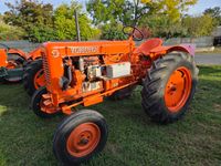 Tracteur agricole VENDEUVRE. Modèle SUPER BM.