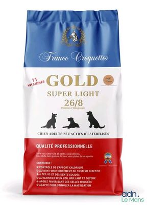 un sac de croquettes « Gold » ultra-légères pour chien