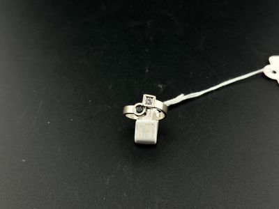 Tournaire : Bague toi et moi en or gris 18 carats avec un di…