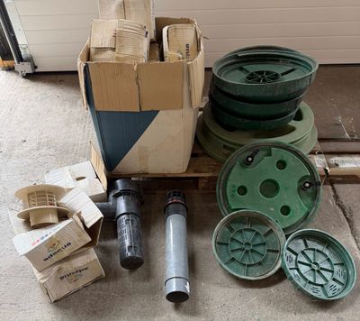 a pile of different items sitting on a pallet