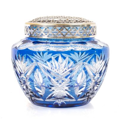 VAL SAINT LAMBERT Vase pansu formant pique-fleurs