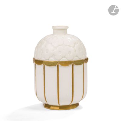 an image of a white vase with gold trimmings on it