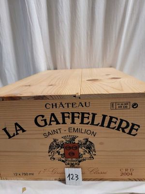 12 bouteilles CHÂTEAU LA GAFFELIERE 2004 1° GCC SAINT EMILIO…