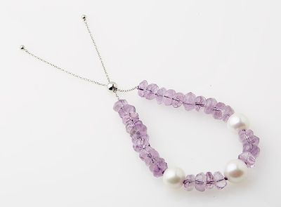 Bracelet d'améthystes agrémenté de 3 perles d'eau douces de …