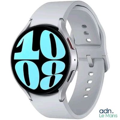 une image représentant une montre connectée blanche dont le cadran émet une lueur bleue
