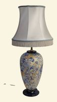 Pied de lampe en faïence à décor couvrant de rinceaux feuill… (photo 3)