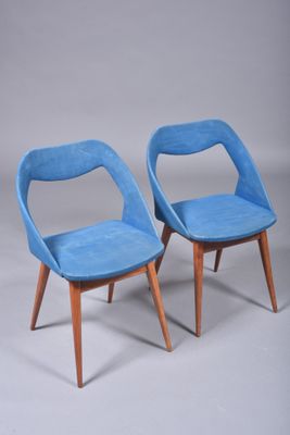Louis PAOLOZZI - Paire de chaises en hêtre et tissu bleu (H.