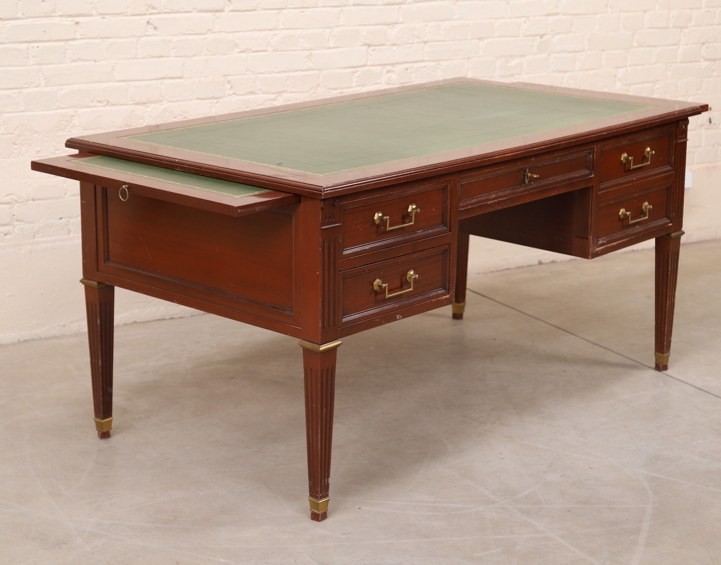 Objets d'art & Curiosités