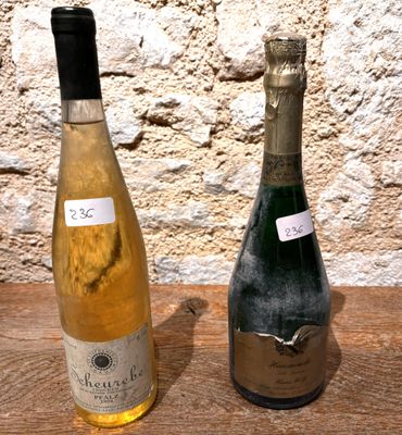 bt de Scheurebe Trocken Pfalz 1998 + 1 bt Hausmarke Hans W…