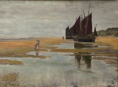 un tableau représentant un homme debout sur une plage, avec un bateau dans l'eau
