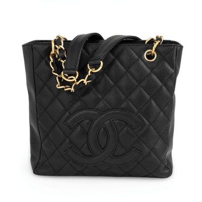 sac cabas Chanel en cuir matelassé noir