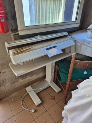 SUR DÉSIGNATION Calandreuse sans marque apparente (modèle an…