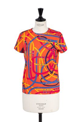 un t-shirt pour femme sur un mannequin, un mannequin, un mannequin, un mannequin, un mannequin, un mannequin, un mannequin, un mannequin, un mannequin, un mannequin, un mannequin, un mannequin, un mannequin, un mannequin, un mannequin, un mannequin, un mannequin, un mannequin, un mannequin, un mannequin, un mannequin, un mannequin, un mannequin, un mannequin, un mannequin, un mannequin, un mannequin, un mannequin, un mannequin, un mannequin, un mannequin, un mannequin, un mannequin, un
