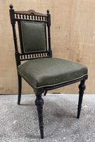 Paire de larges fauteuils à dossier ajouré d’une barrette re… (photo 3)
