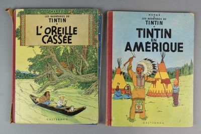 deux livres posés sur une table