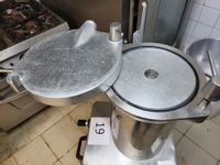 Poussoir à saucisses sans marque ni modèle apparents, tripha… (photo 3)