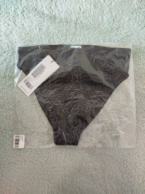 lot de 15 culottes de maillot de bain de marque FOGAL (produ…
